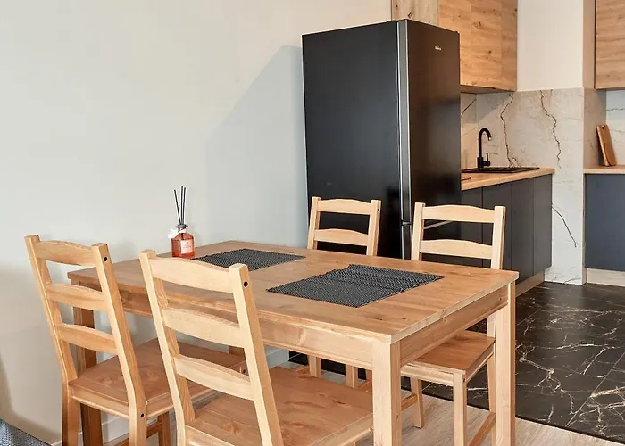 Airport Comfort By Bookinghost Apartment Poznan